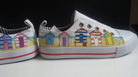 low rise shoes with beach hut design